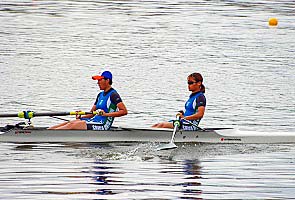 一般女子ペア　レース中の様子