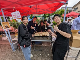 焼きそば屋の模擬店