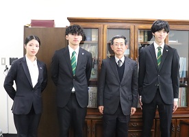 新旧体育会幹部が学長・理事を訪問 – 滋賀大学