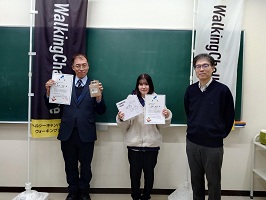 大津キャンパスでの表彰者の記念撮影