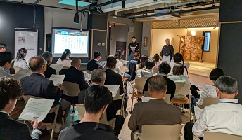 高砂を体験する様子