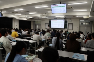 経済学部 学部・カリキュラム説明
