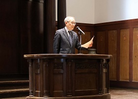 竹村彰通学長の挨拶