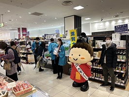 カモンちゃんもブースに登場